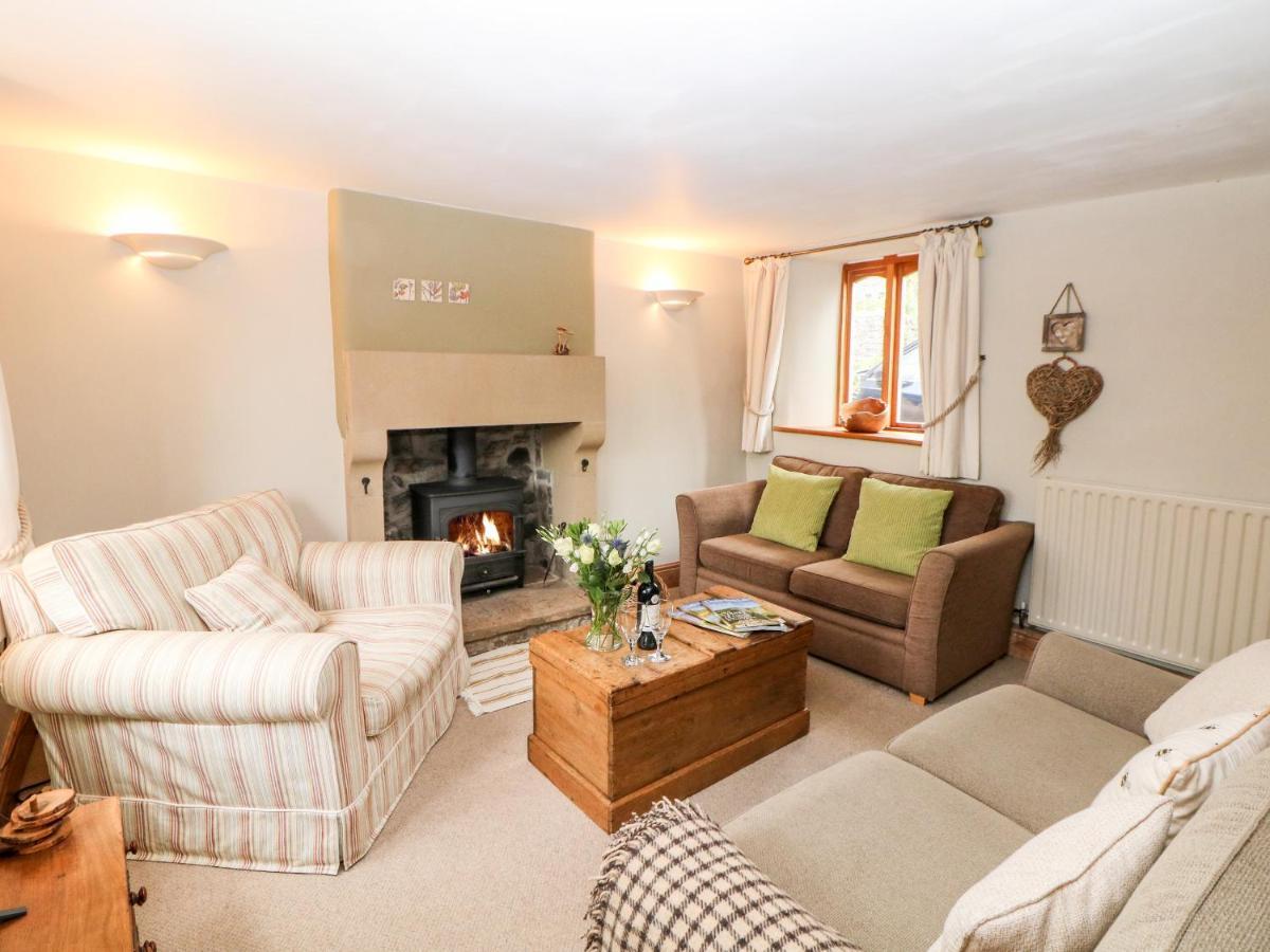 Kempshill Cottage Tideswell Ngoại thất bức ảnh