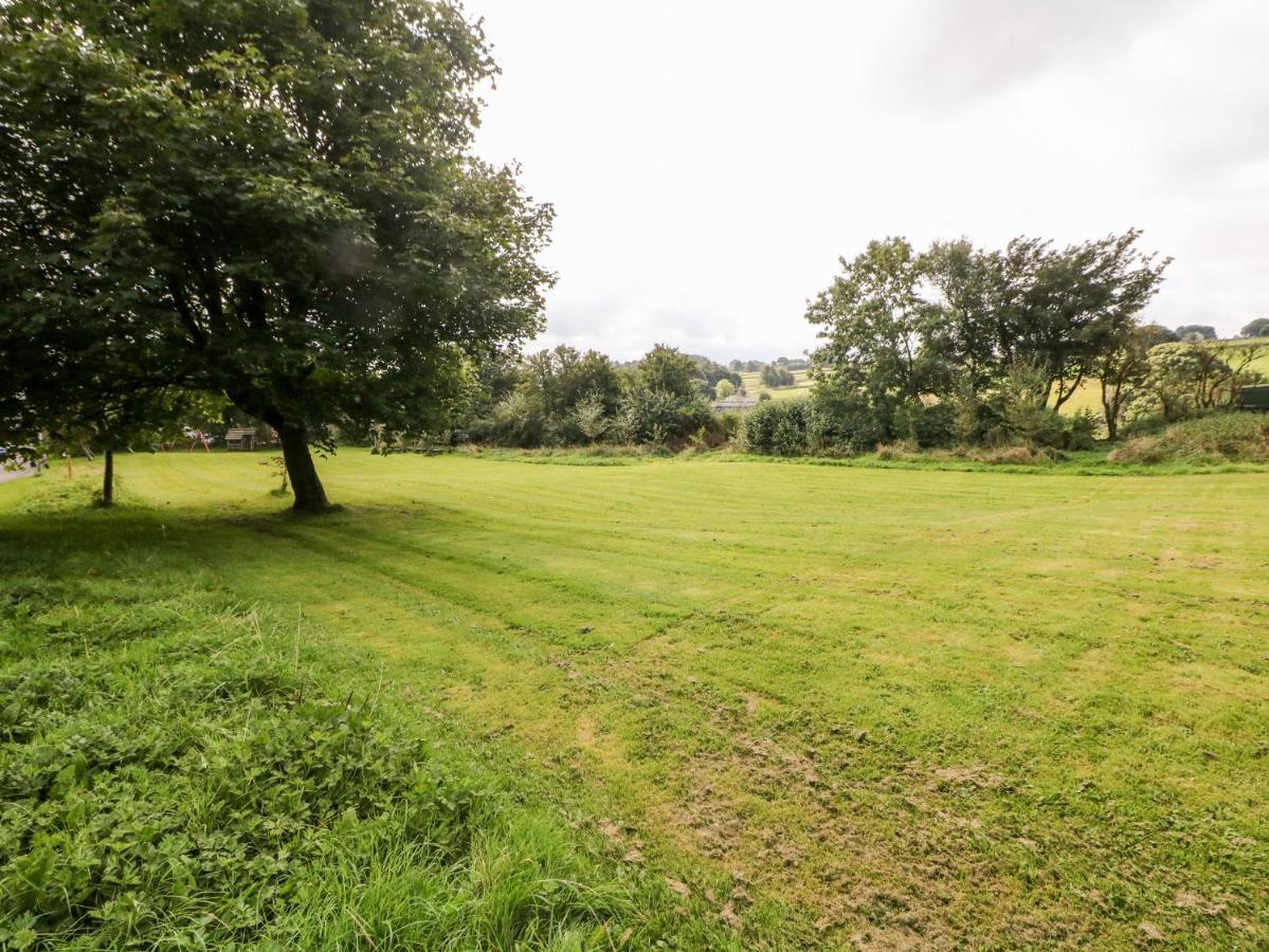 Kempshill Cottage Tideswell Ngoại thất bức ảnh